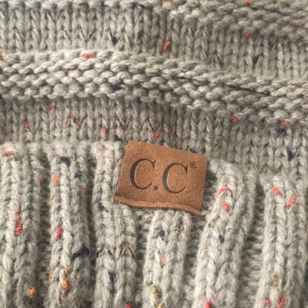 New! C.C winter hat - Picture 2 of 4
